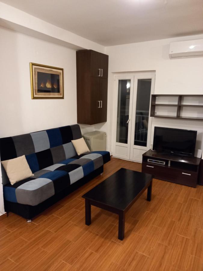 Apartments Teodora Obala Petrovac ภายนอก รูปภาพ