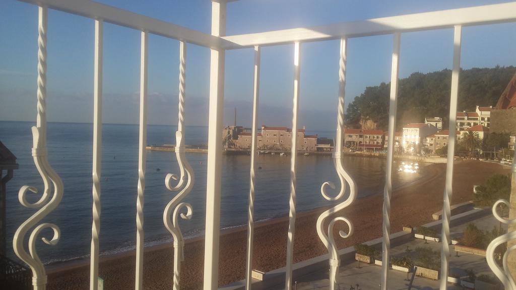 Apartments Teodora Obala Petrovac ภายนอก รูปภาพ
