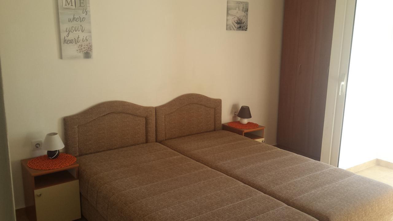 Apartments Teodora Obala Petrovac ภายนอก รูปภาพ