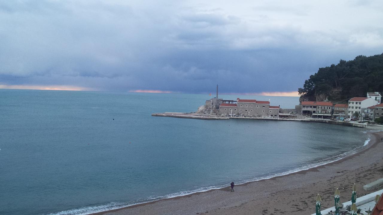 Apartments Teodora Obala Petrovac ภายนอก รูปภาพ