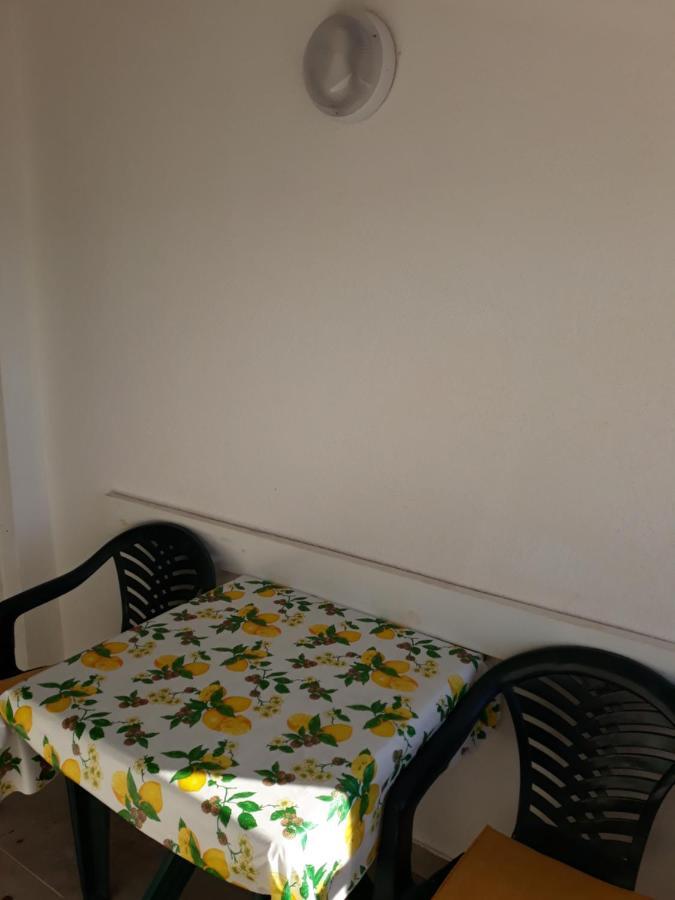 Apartments Teodora Obala Petrovac ภายนอก รูปภาพ